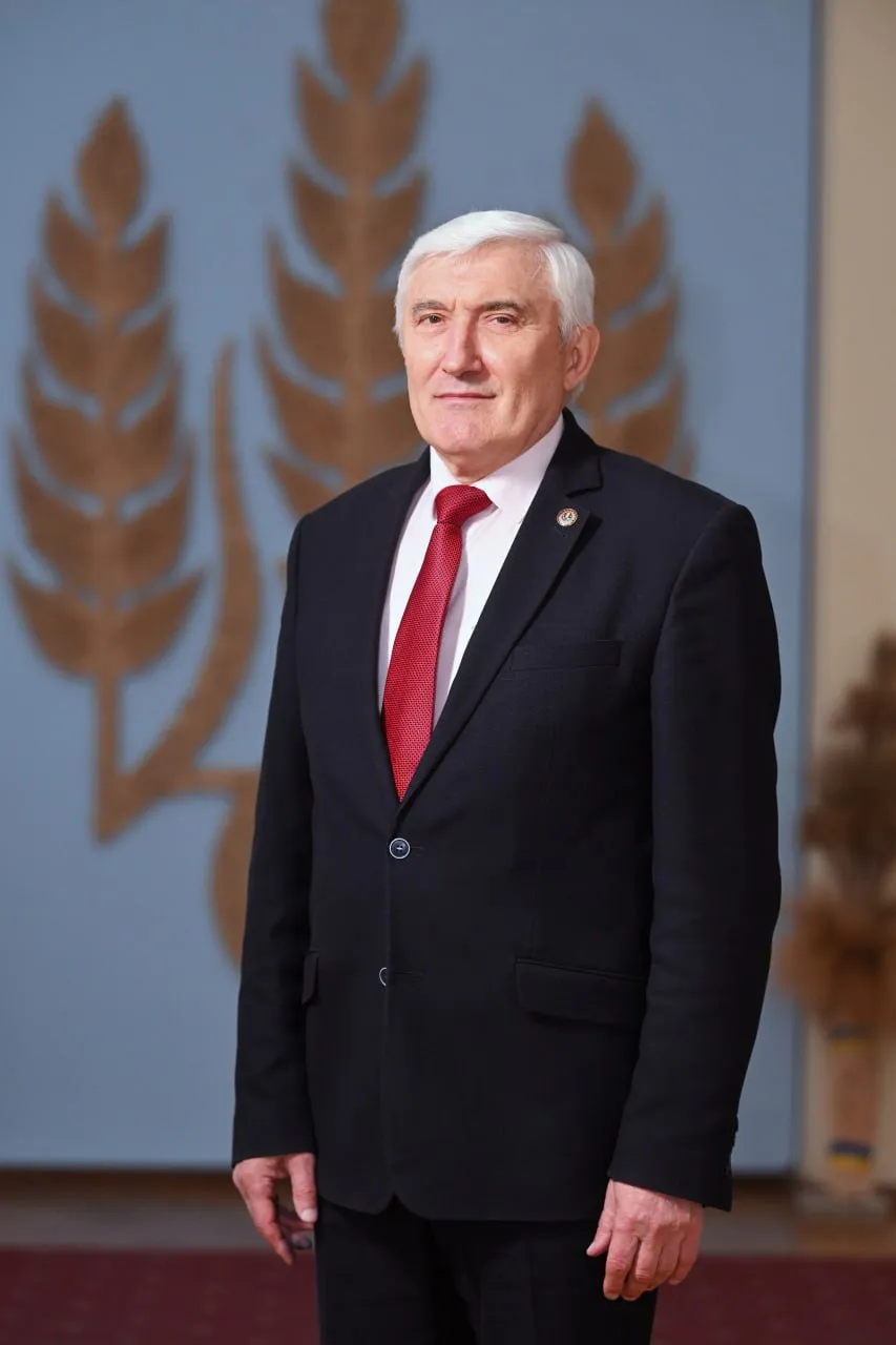 Адамчук Валерій Васильович